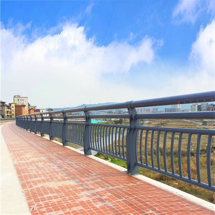 河道護(hù)欄